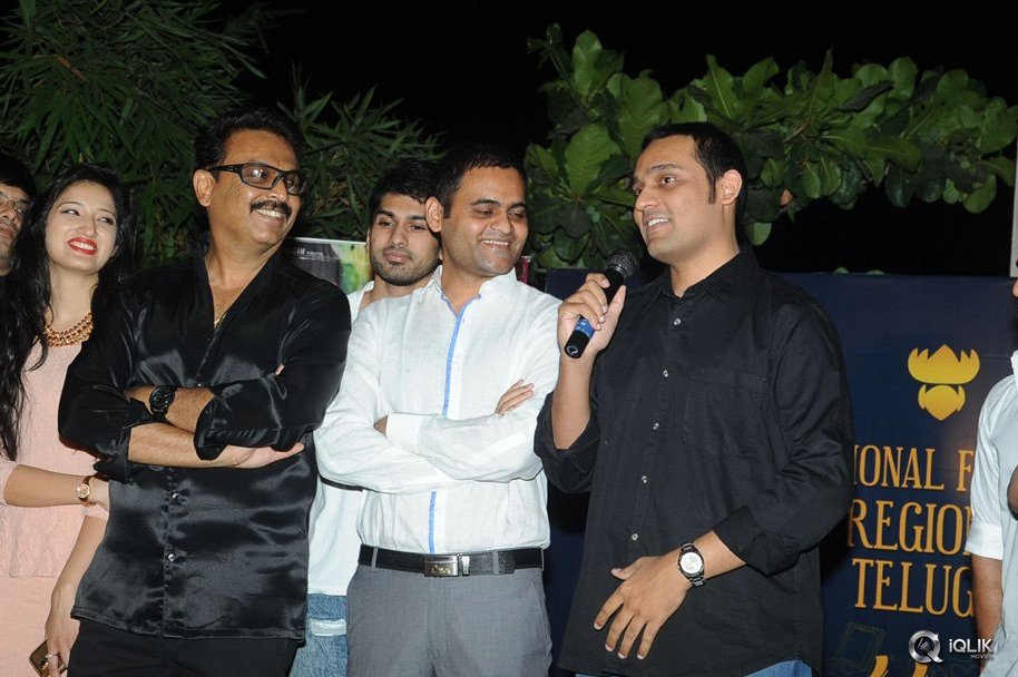 Chandamama-Kathalu-Movie-Team-Celebrating-National-Award